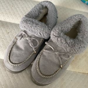 grey fashion moccasins